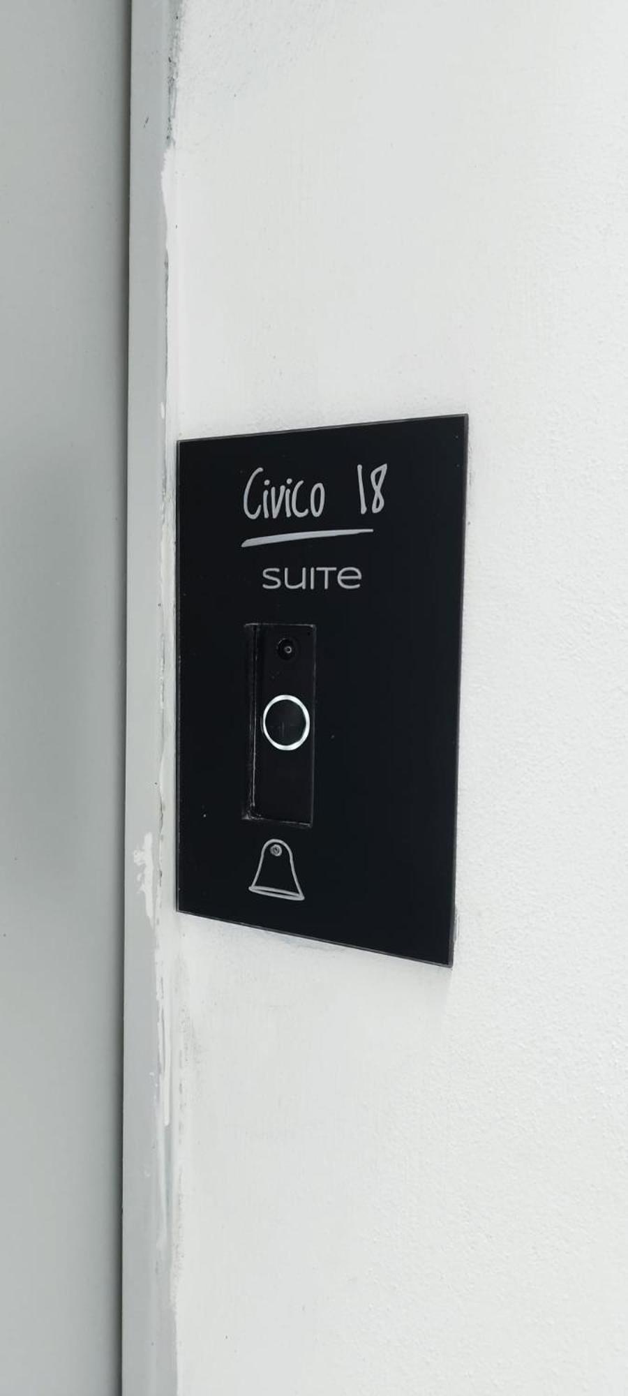 Civico 18 Suite Naples Exterior photo